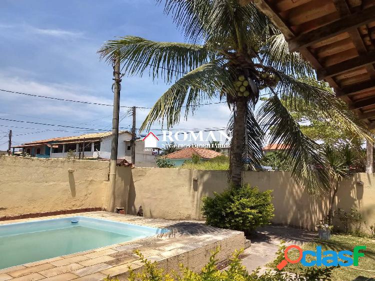 Casa independente com piscina, a 700m da Praia do
