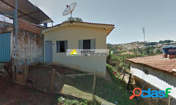 Terreno com duas casas a venda em Nova Resende