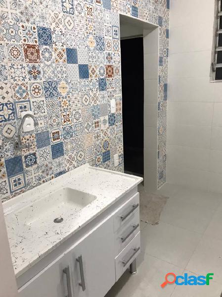 Apartamento de 2 dormitórios térreo no macuco em Santos