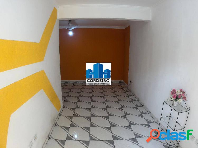 Apartamento sem Condomínio de 03 Dormitórios em Santo