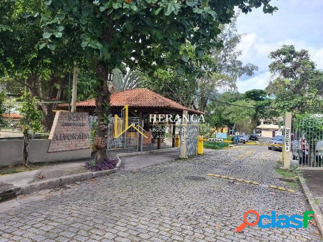 Casa em Condomínio