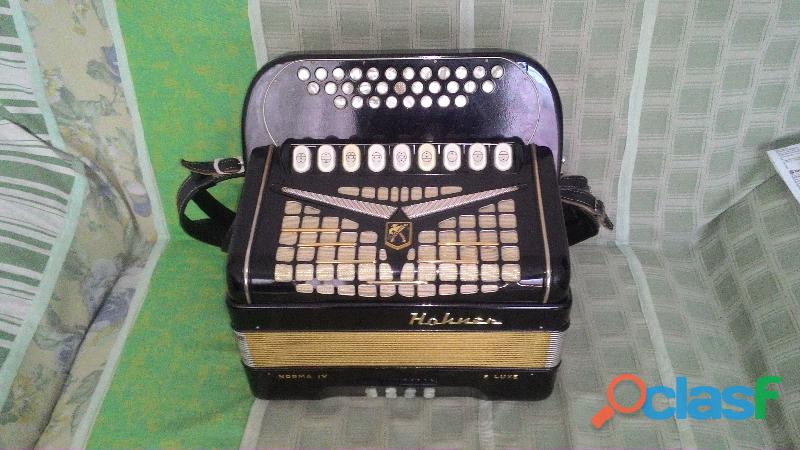 sanfona de 8 baixos hohner norma IV luxe