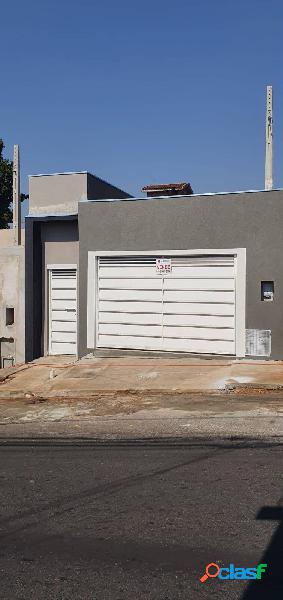 Casa com 3 dormitórios e armários no Bela Vista