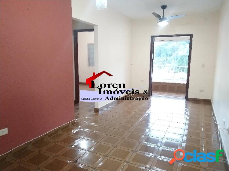 Apartamento 01 dormitório com sacada Sv!