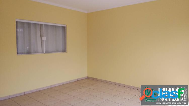 CASA RESIDENCIAL - BAIRRO DO ESTÁDIO