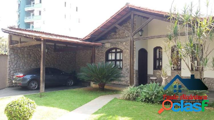 Casa 3 Quartos, sendo 1 Suite no B. Cariru - Ipatinga - COD