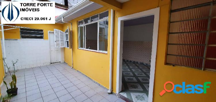 Uma linda Casa com 2 dormitórios, 1 vaga no Jardim Vila