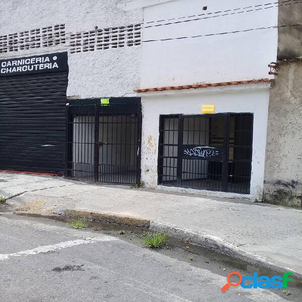 Alquiler Local Comercial Av. Lara Valencia (55 M2)