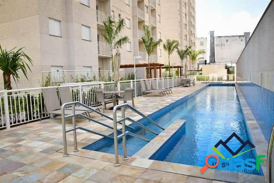 APARTAMENTO COM 2 QUARTOS, SUÍTE, SACADA - VILA