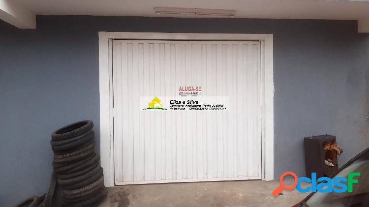 Cômodo comercial para alugar localizado no Centro de Nova