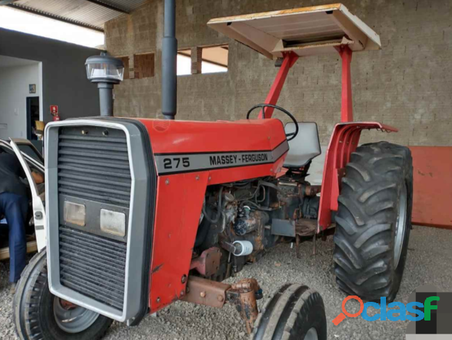 Massey Ferguson 275