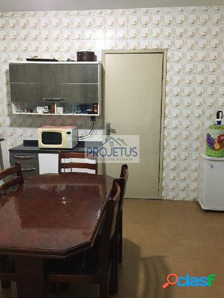 Vendo Casa 140 m², 2 Dorm, 1 Suíte, 2 Vagas no Jardim