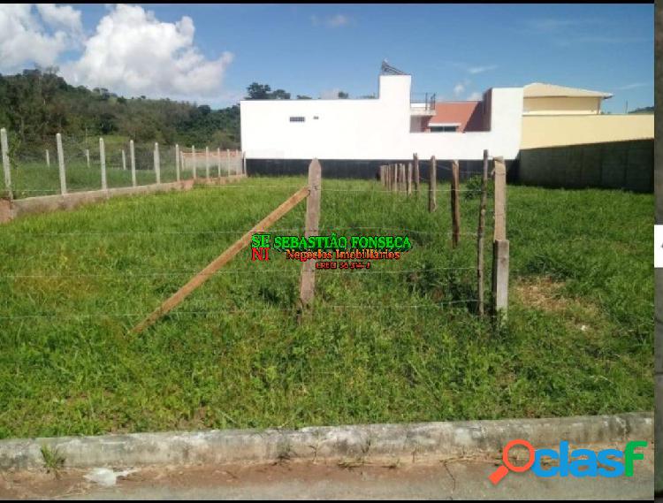 Terreno plano 370 m² em Piranguçu- MG