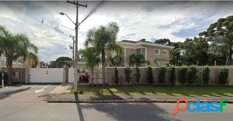 Amplo Sobrado no Villagio San Marino Condominium - Xaxim