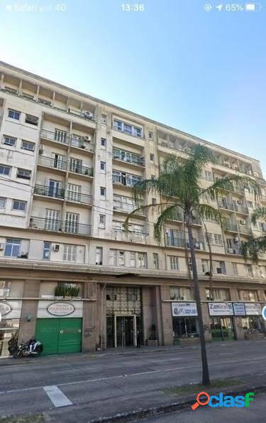 Apartamento 2 dormitórios no bairro Floresta