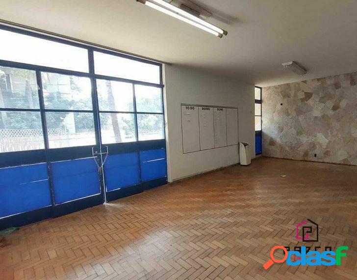 Casa com 03 quartos a venda no São Luiz