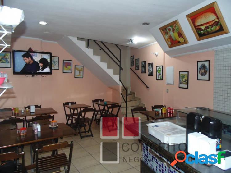 Restaurante Passa o Ponto com tudo dentro,