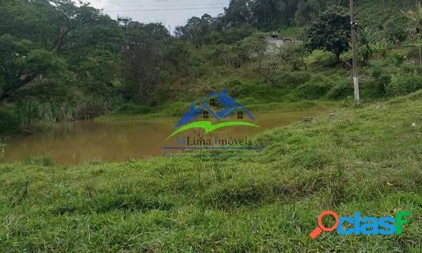 Terreno em Terra Preta / Fundo para Lago