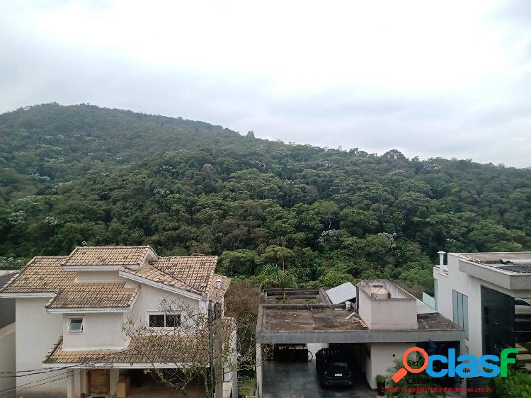 Casa Com 4 Suítes em Alphaville