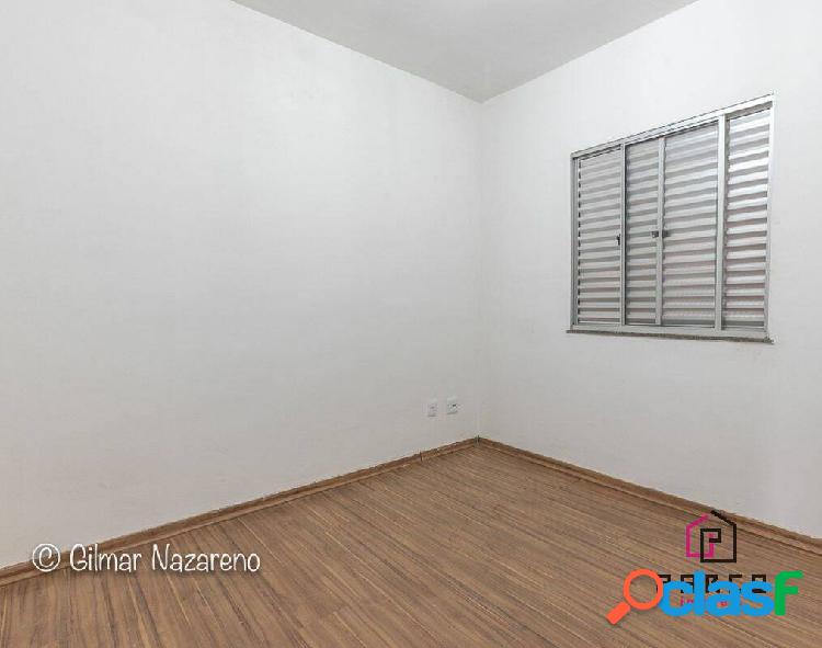 Casa com 02 quartos a venda em condomínio no Jardim Canadá
