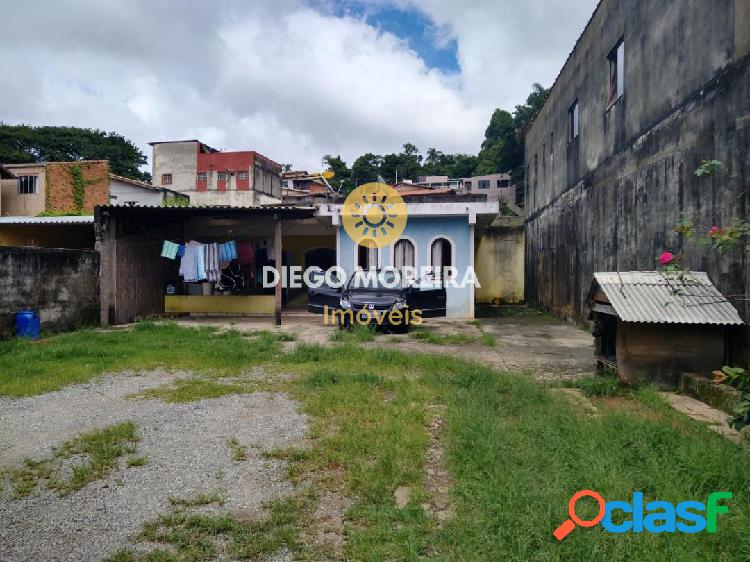 Casa á venda no centro de Terra Preta - 480 m²