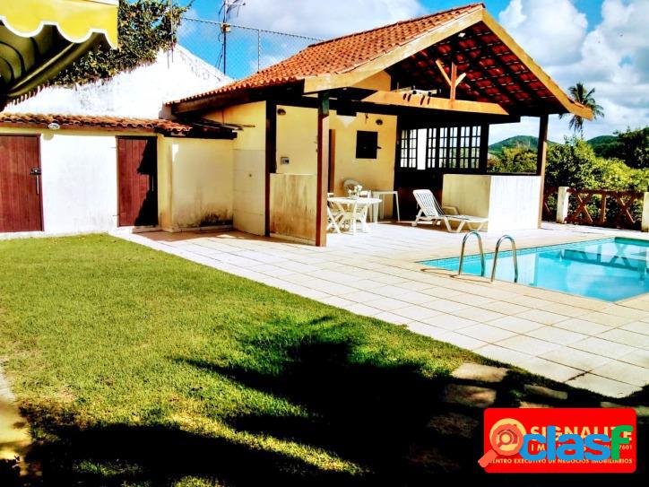 EXCELENTE CASA A VENDA DE 02 QUARTOS NA OGIVA EM CABO FRIO