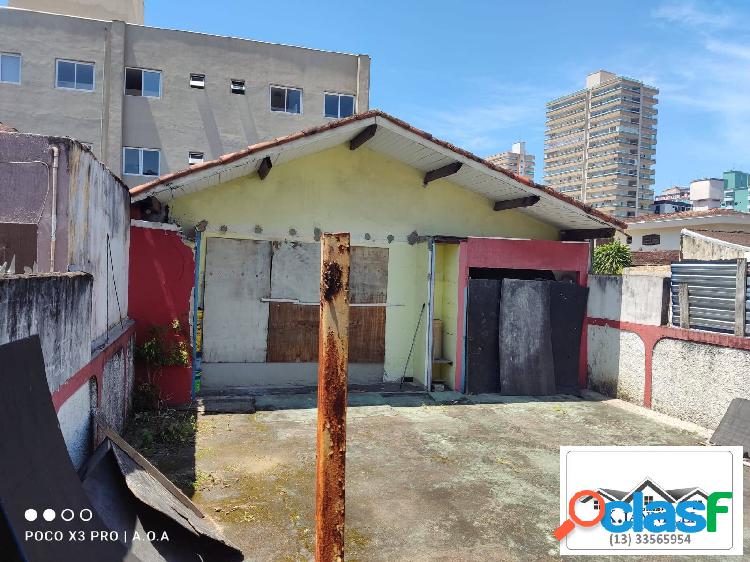 Casa para Uso Comercial no Boqueirão / Praia Grande.