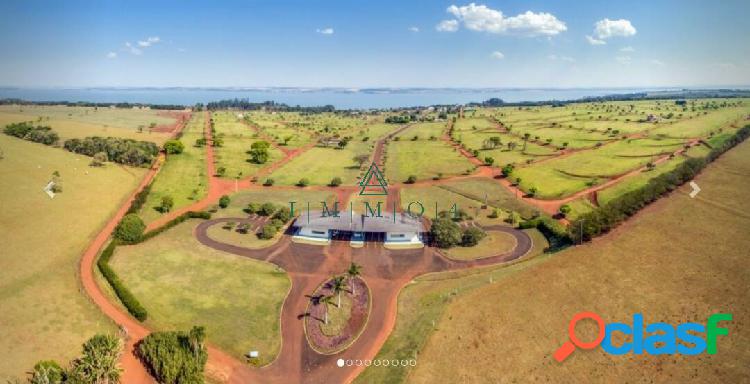 Lote no condomínio Riviera de Santa Cristina IV