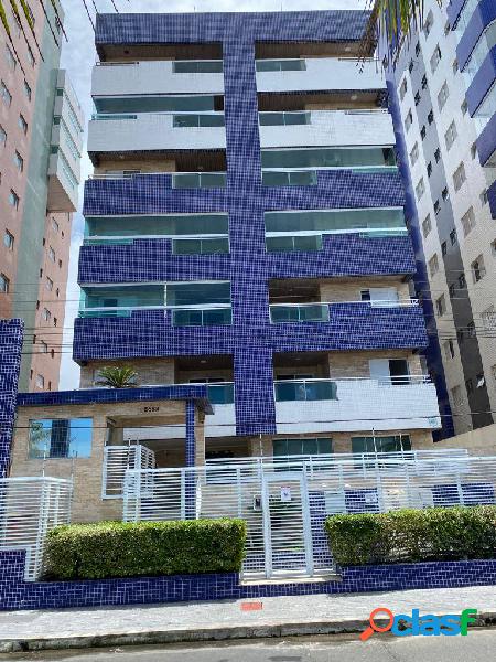 Apartamento de 2 dorms frente ao mar com terraço gourmet -