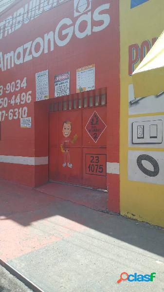 Prédio comercial no centro de Manaus para venda