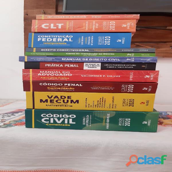 Coleção completa de livros de Direito!!!!