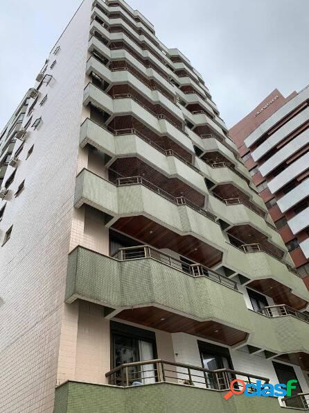 Duplex no centro de Florianópolis