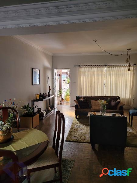 Sobrado 3 quartos 2 vagas 195 ²m para alugar no Campo Belo