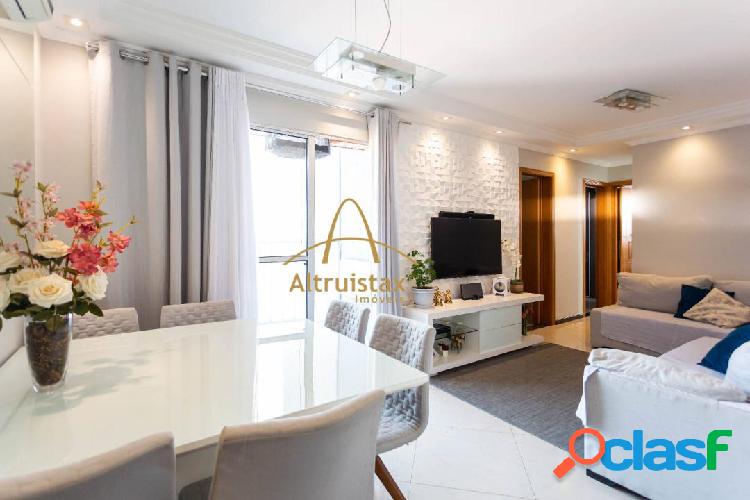 Apartamento de 3 Dormitórios com 2 Vagas de Garagem,