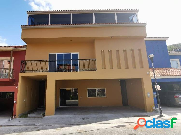 Casa en Renta en Sierra Alta, Rincón de Ahuehuetes de Lujo