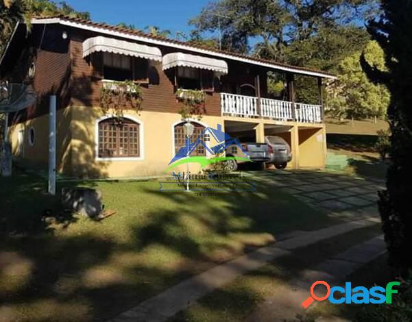 Casa em Condomínio Fechado / Mairiporã