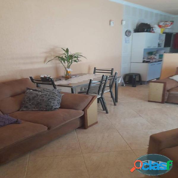 Casa em Itanhaém com quintal