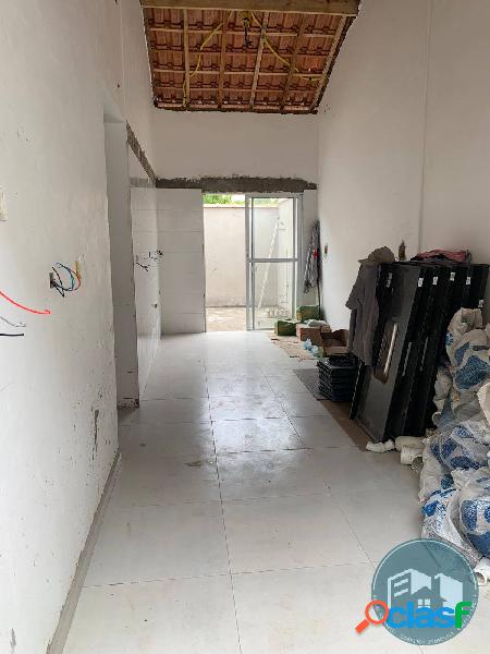 Condomínio sem taxa e com piscina! (EM OBRA)