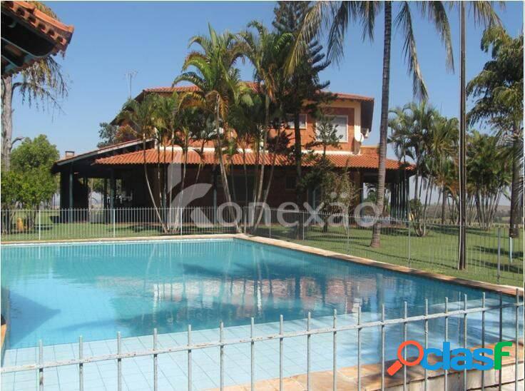 Fazenda À Venda Em Rancharia/SP Com Casa Sede, Piscina e