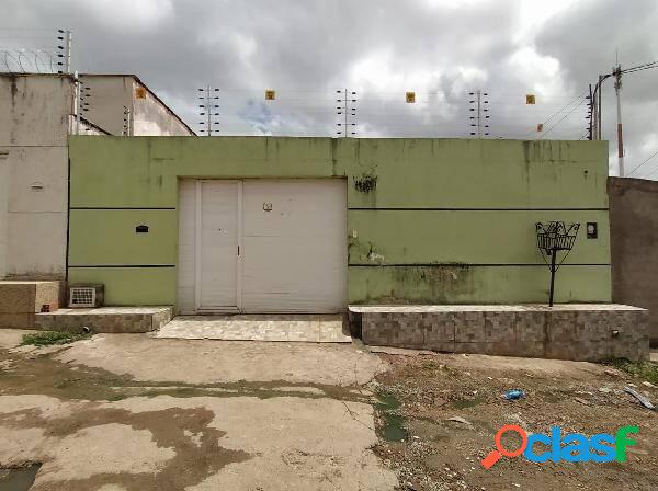 Casa, 2 quartos, suíte em Jaguarema