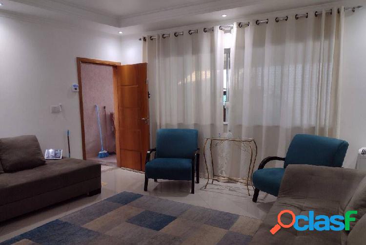 Casa com 3 dormitórios à venda, 195 m² por R$ 850.000,00