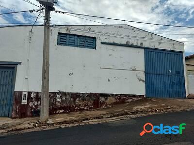 Imóvel comercial em Mococa SP