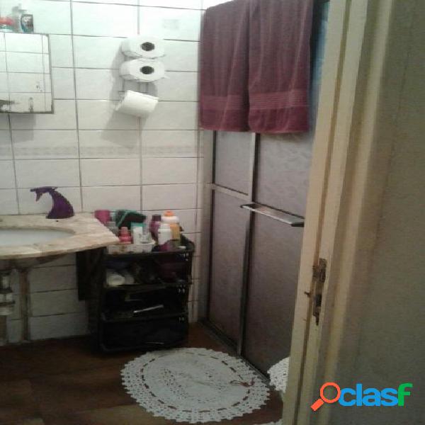 Apartamento com 3 dormitórios à venda, 60 m² por R$