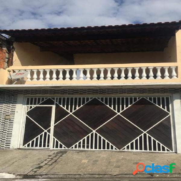 Casa com 3 dormitórios à venda, 125 m² por R$ 300.000,00