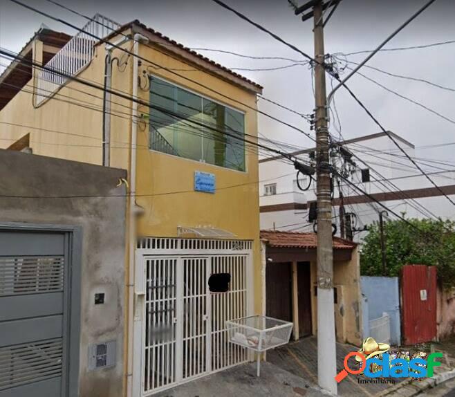 KITNET EM VILA GRANADA