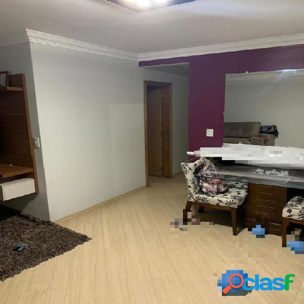 Lindo Apartamento com 3 dormitórios à venda, 73 m² por R$