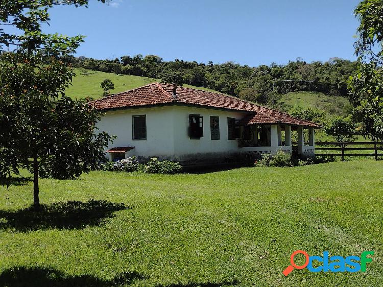 Sítio Á Venda Em Lagoinha/SP Com Casa Sede E Produção De