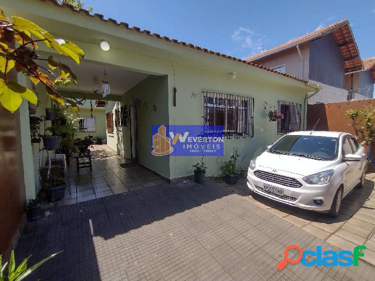 Casa 2dormitórios c/Edícula R$380.000,00 (Lado Praia) em