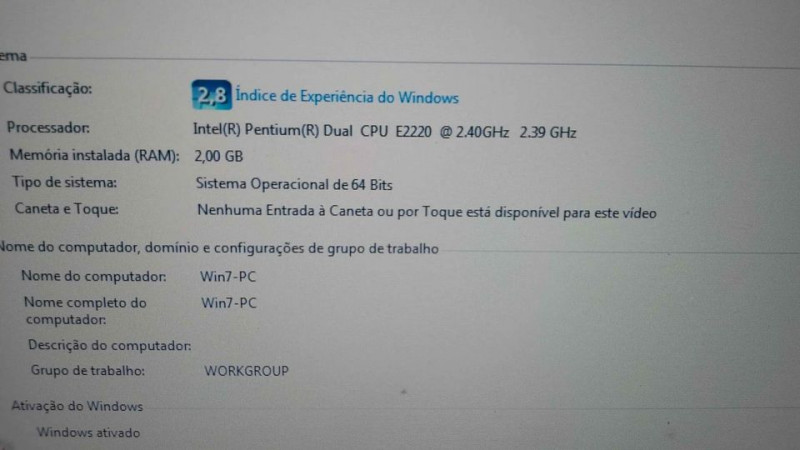 Intel 2.4G com SSD e monitor de 19