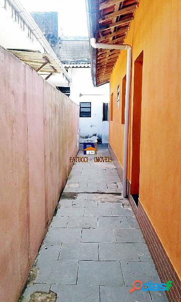CASA NO VERA CRUZ EM ÓTIMA LOCALIZAÇÃO
